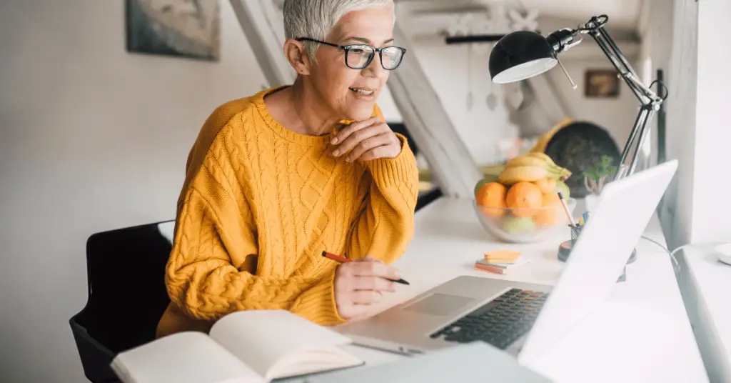 These side hustles are great for retirees looking to earn a bit more and the best part is there are so many free resources to get you started